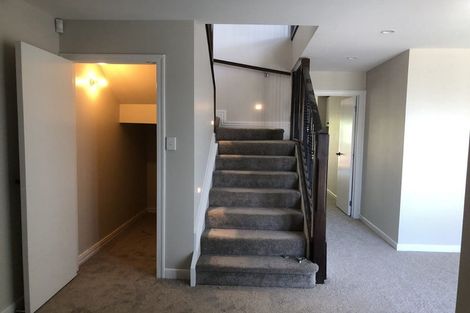 Photo of property in 128 Wheturangi Road, Greenlane, Auckland, 1051