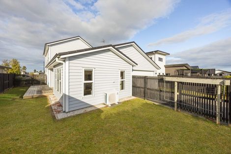 Photo of property in 8 Lavinias Way, Chartwell, Hamilton, 3210