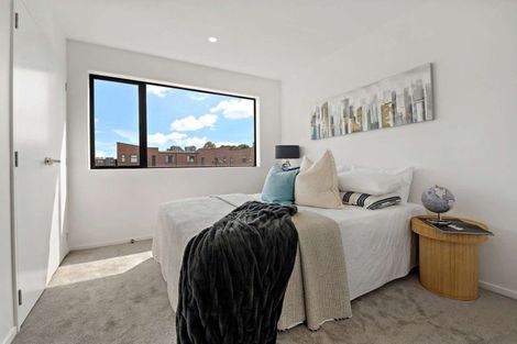 Photo of property in 10 Hokoteta Street, Mount Wellington, Auckland, 1062