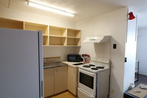 Photo of property in Te Awhina Apartments, 27/22 Sussex Street, Mount Cook, Wellington, 6021
