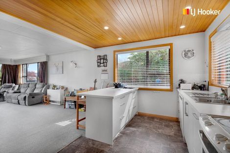 Photo of property in 71 Stirling Crescent, Mosgiel, 9024