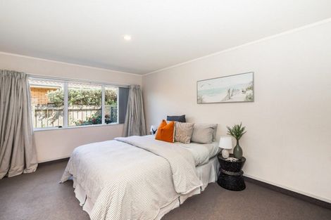 Photo of property in 300 Manly Street, Paraparaumu Beach, Paraparaumu, 5032
