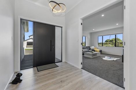 Photo of property in 24 The Meadows Drive, Flagstaff, Hamilton, 3210