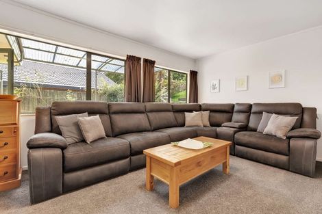 Photo of property in 58a Aquarius Drive, Kawaha Point, Rotorua, 3010