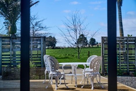 Photo of property in 3 Hadfield Road, Peka Peka, Waikanae, 5391