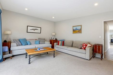 Photo of property in 13 Matuku Lane, Heathcote Valley, Christchurch, 8022