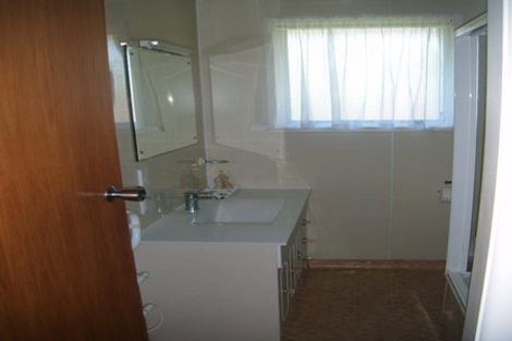 Photo of property in 107 Derwent Street, Island Bay, Wellington, 6023