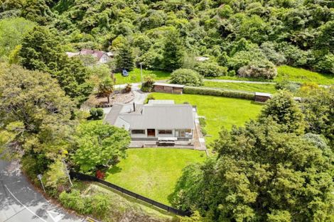 Photo of property in 4 Bridge Road, Birchville, Upper Hutt, 5018