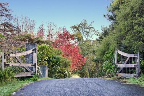 Photo of property in 188d Huia Road, Titirangi, Auckland, 0604