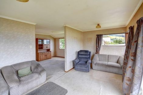 Photo of property in 20 Bayne Terrace, Macandrew Bay, Dunedin, 9014