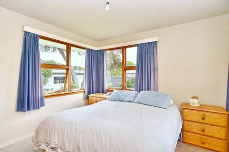 Photo of property in 13 Lucienne Place, Hillsborough, Christchurch, 8022