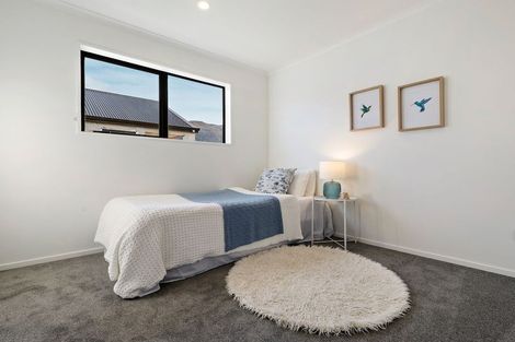 Photo of property in 32 Riley Street, Lake Hawea, 9382