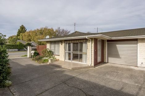 Photo of property in 1/189 Waimairi Road, Ilam, Christchurch, 8041