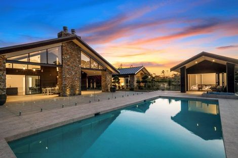 Photo of property in 73 Pomona Road, Kumeu, 0891