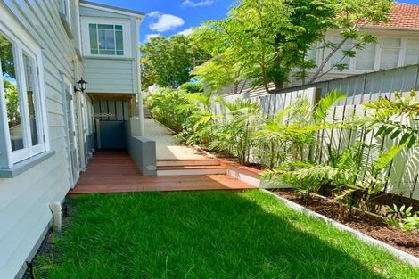 Photo of property in 29 Ewen Alison Avenue, Devonport, Auckland, 0624