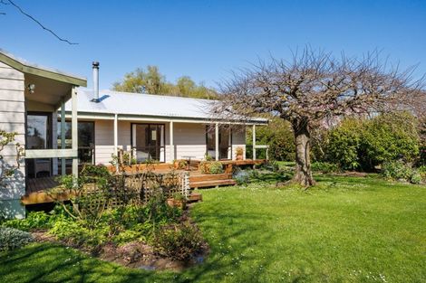 Photo of property in 136 Newbury Line, Newbury, Palmerston North, 4478