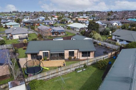 Photo of property in 15 Plymouth Place, Fairview Downs, Hamilton, 3214