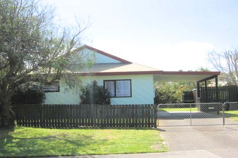 Photo of property in 8 Hayley Grove, Papamoa Beach, Papamoa, 3118