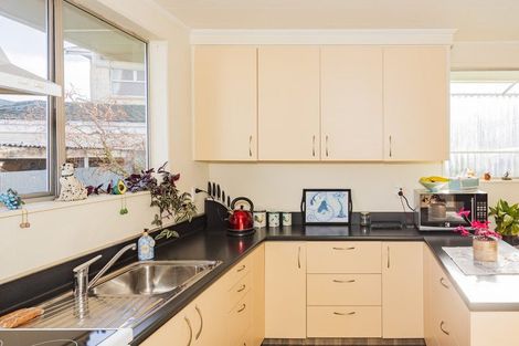 Photo of property in 8b Stuart Street, Holmes Hill, Oamaru, 9401