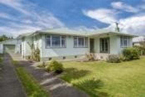 Photo of property in 182 Cambridge Street, Levin, 5510