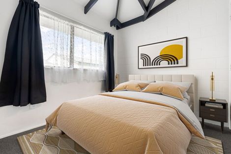 Photo of property in 2/56 Henwood Road, Mangere East, Auckland, 2024