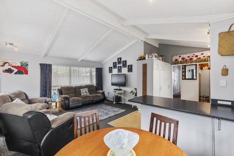 Photo of property in 29 Newburn Grove, Wainuiomata, Lower Hutt, 5014