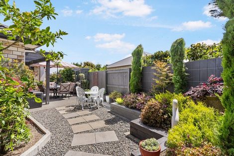 Photo of property in 14 Putaka Place, Papamoa Beach, Papamoa, 3118