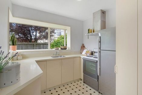 Photo of property in 122b East Belt, Lincoln, 7608