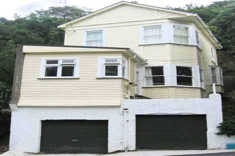 Photo of property in 21 Adams Terrace, Aro Valley, Wellington, 6021