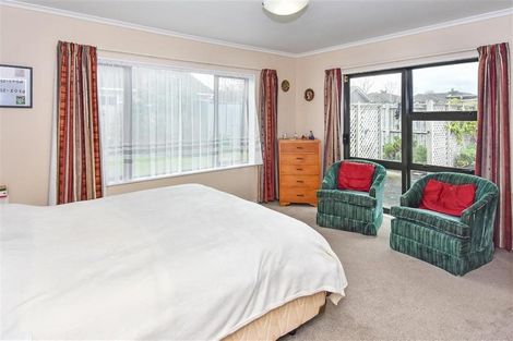 Photo of property in 59 Frank Nobilo Drive, Golflands, Auckland, 2013