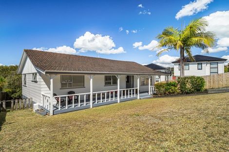 Photo of property in 38 John Downs Drive, Browns Bay, Auckland, 0630