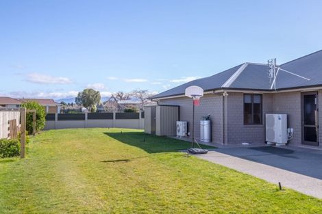 Photo of property in 1 Mcdonald Way, Lansdowne, Masterton, 5810