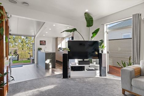 Photo of property in 37 Stanley Street, Kenmure, Dunedin, 9011