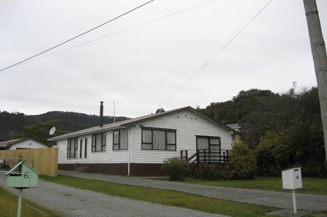 Photo of property in 4 Cromarty Street, Dunollie, Runanga, 7803