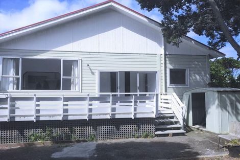 Photo of property in 82 Onepu Road, Kilbirnie, Wellington, 6022