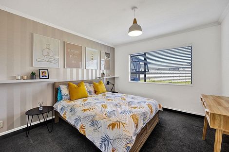 Photo of property in 74 Rata Street, Hawera, 4610