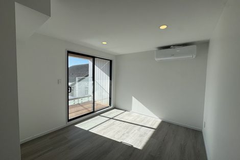 Photo of property in 12c Elcoat Avenue, Te Atatu South, Auckland, 0610