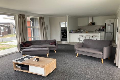 Photo of property in 7 Pikao Retreat, Papamoa Beach, Papamoa, 3118