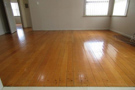 Photo of property in 72 Mclean Avenue, Papatoetoe, Auckland, 2025