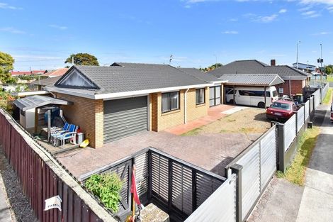 Photo of property in 1/107 East Tamaki Road, Papatoetoe, Auckland, 2025