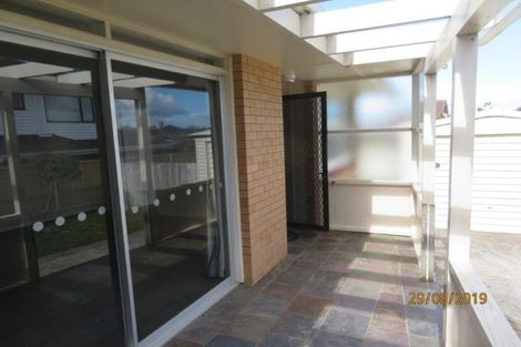 Photo of property in 2/199 Bucklands Beach Road, Bucklands Beach, Auckland, 2012