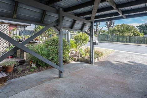 Photo of property in 72 Cunliffe Street, Churton Park, Wellington, 6037
