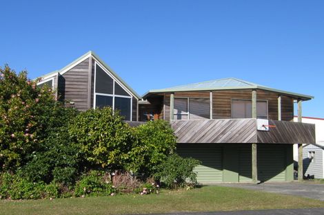 Photo of property in 15 The Nook, Algies Bay, Warkworth, 0920