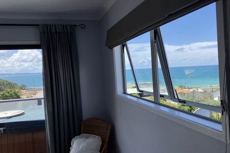 Photo of property in 43 Stratford Drive, Cable Bay, 0420