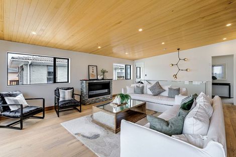 Photo of property in 3b Pine Ridge Terrace, Waikanae Beach, Waikanae, 5036