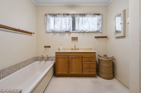 Photo of property in 8 Henare Street, West End, Palmerston North, 4412