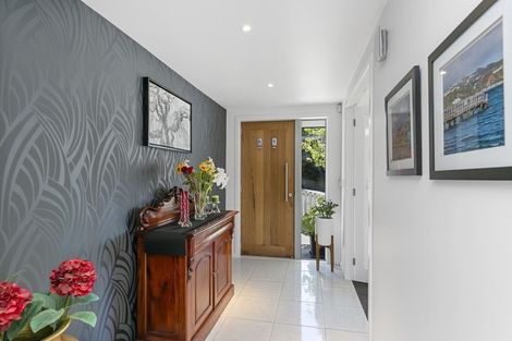 Photo of property in 380a Evans Bay Parade, Hataitai, Wellington, 6021