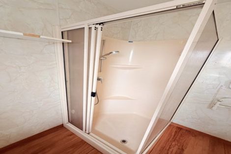 Photo of property in 8 Nyoli Street, Northcote, Christchurch, 8052