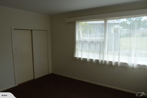 Photo of property in 2/25 Nutsey Avenue, Northcote, Auckland, 0627