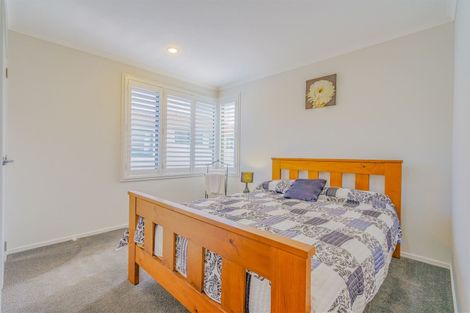 Photo of property in 6 Coral Court, Gulf Harbour, Whangaparaoa, 0930